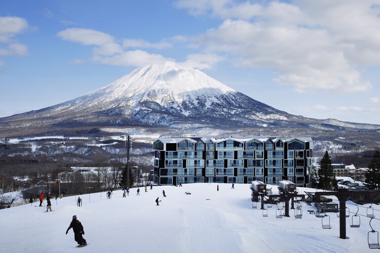 MUWA NISEKO  / Nikken Sekkei - Exterior Photography