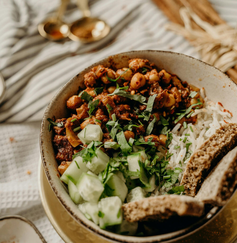 Should We All Be Fibremaxxing? We Asked A Nutritionist