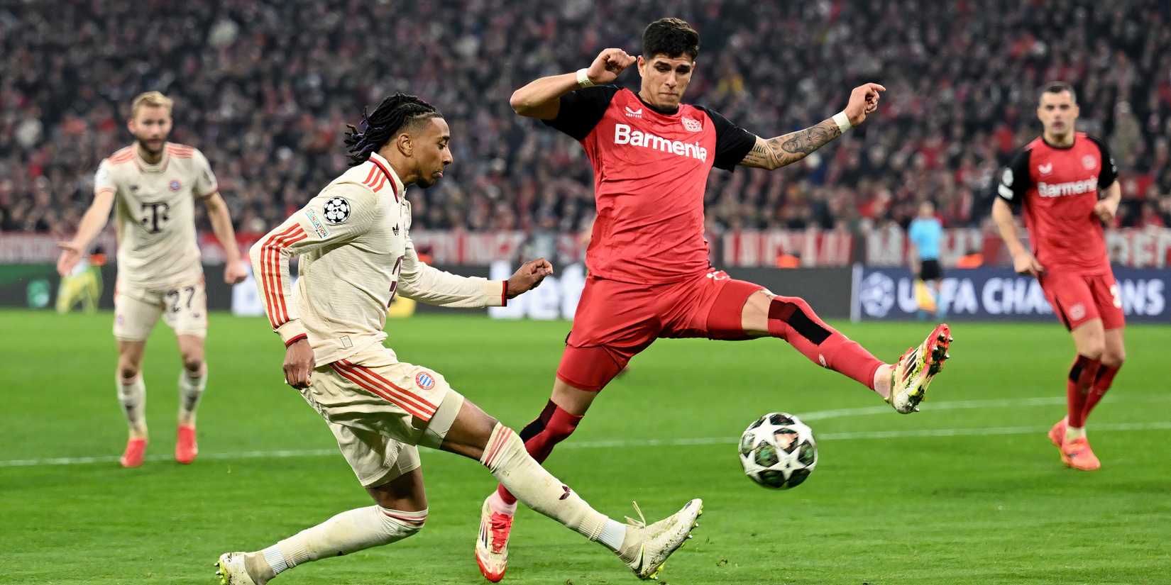 Piero Hincapie in action for Bayer Leverkusen