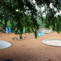 Playgrounds as Political Spaces: Negotiating Risk, Space, and Childhood - Image 4 of 26