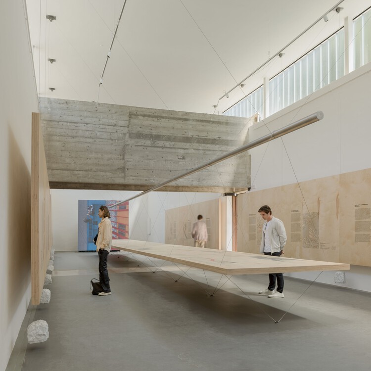 (RE)INVENTION: Brazil Pavilion at the Venice Architecture Biennale / Plano Coletivo - Interior Photography, Wood