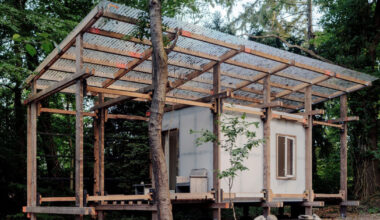 salvaged materials compose studio-method's new hub for art and ecology in dutch forest