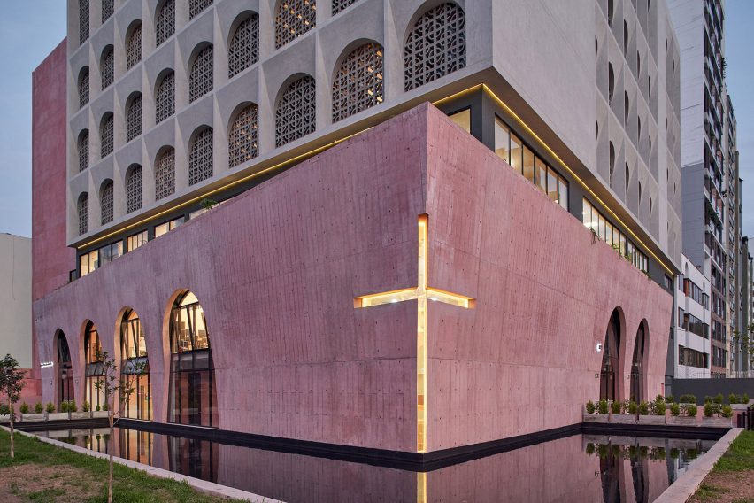Lima convent by 51-1 Arquitectos