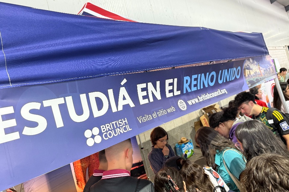 British Embassy San Jose showcases UK higher education excellence at ExpoU fair