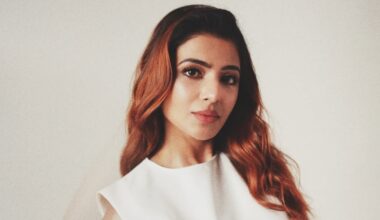 Samantha on lifting weights