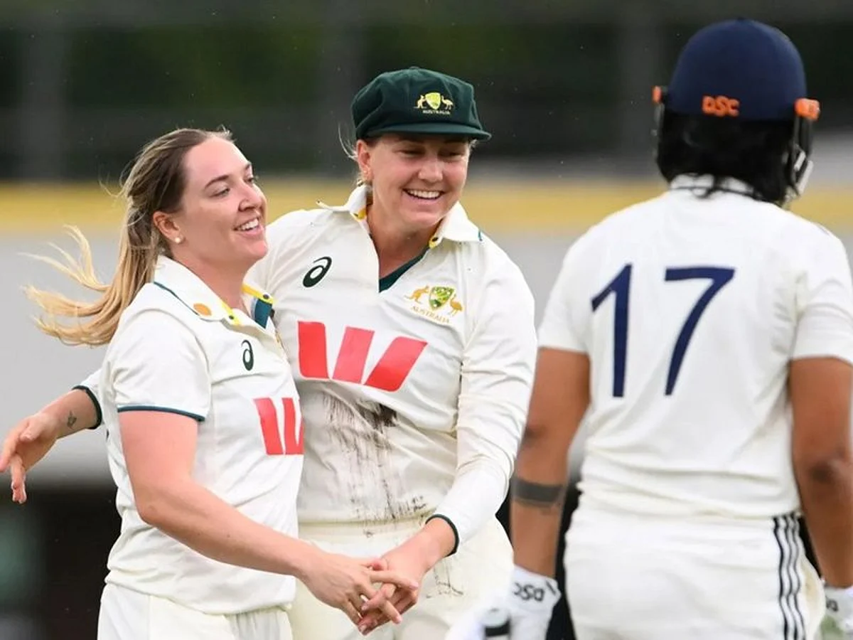 Prestwidge Shines Early, Rain Disrupts Australia A vs India A Clash