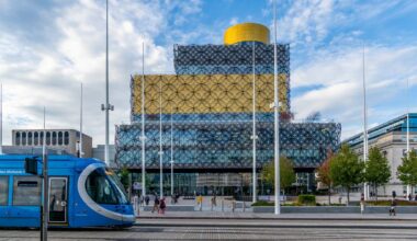 Trams Finally Reach New Areas Of Birmingham City Centre For The First Time