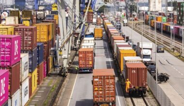 Eurozone trade surplus collapses as tariffs start to bite | snaps