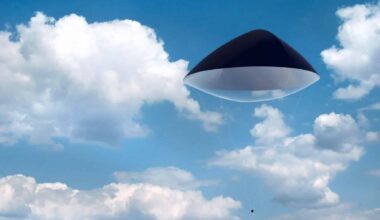 First photovoltaic balloon floating above clouds