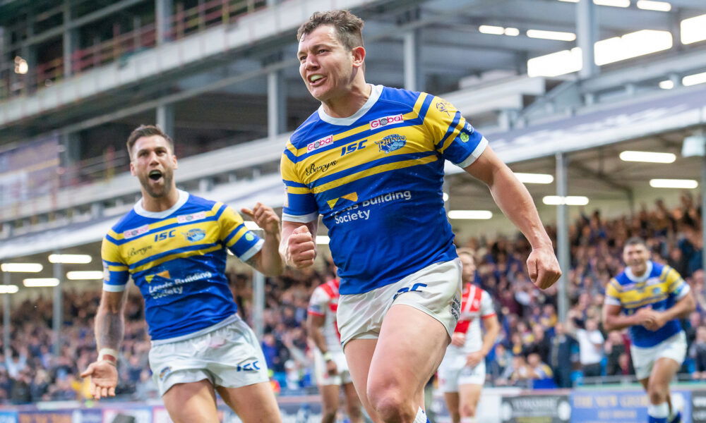 Former Leeds Rhinos and England man signs deal to play 22nd professional season