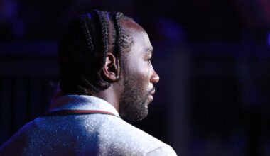 Terence Crawford locks down camp until Canelo Alvarez fight week