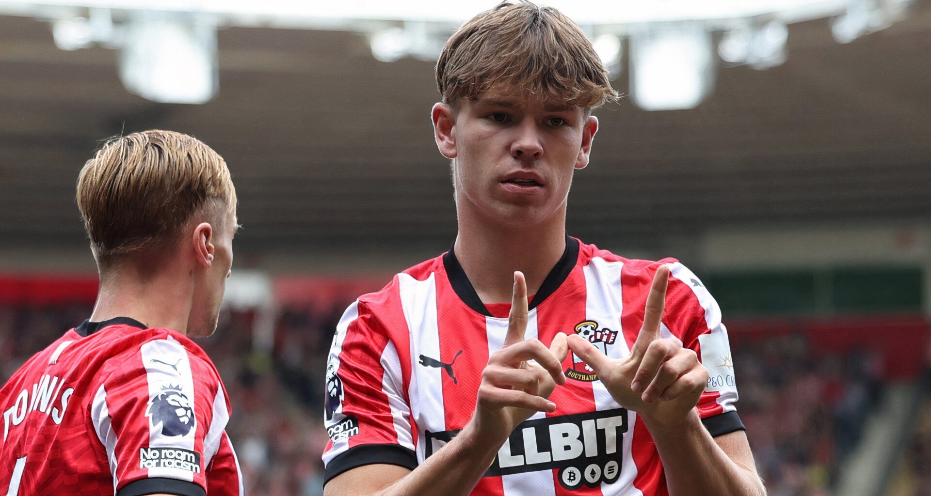 Everton explore move for "phenomenal" £40m teen