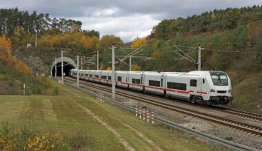 At 256 metres in length, the ICE L train is made up of 17 passenger cars, including a control car and a multi-system locomotive