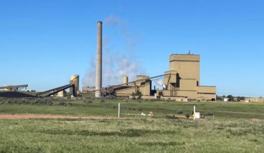 US Mining industry benefitting from bi-partisan federal assistance : NPR