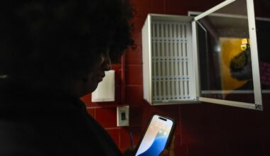 Cellphone bans are changing classrooms in more than 33 states
