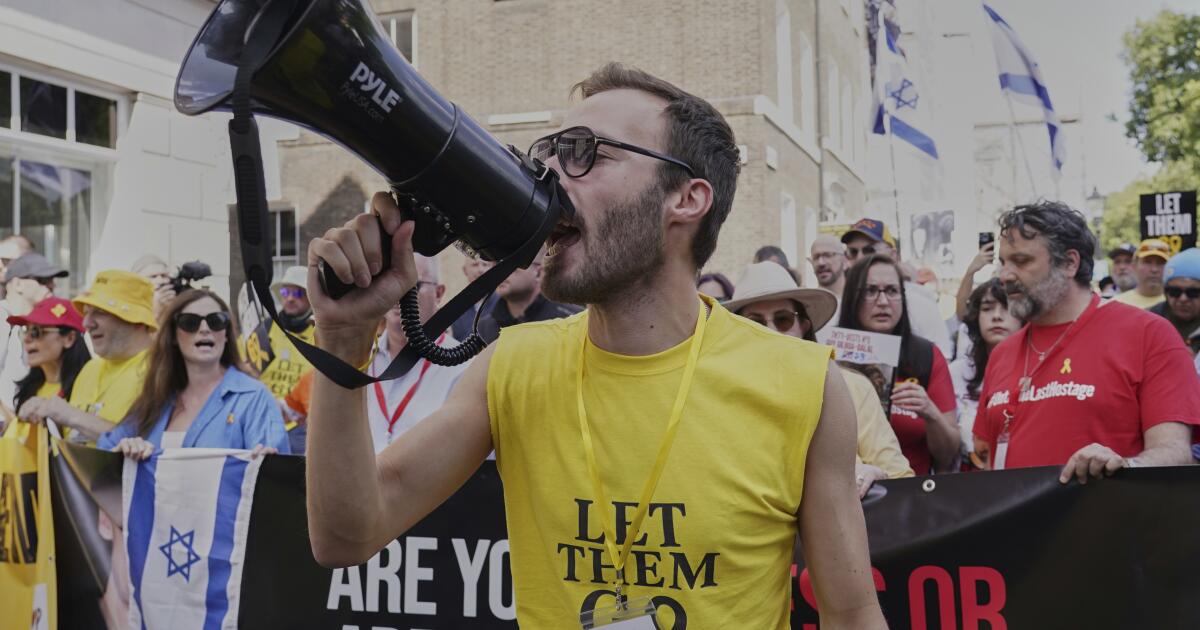 More than 500 in U.K. arrested in pro-Palestinian events