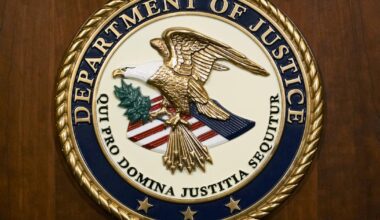 Mexico expels 26 drug cartel figures wanted by U.S. in White House deal
