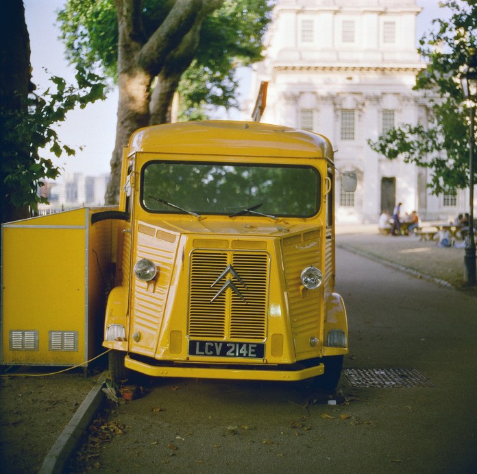 Yellow food truck in Greenwich (Pic: Stephen Dowling)
