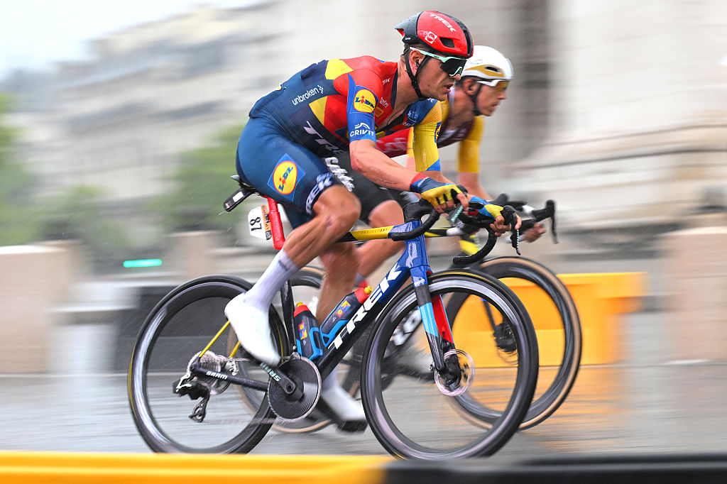 PARIS - CHAMPS-ELYSEES, FRANCE - JULY 27: Jasper Stuyven of Belgium and Team Lidl - Trek competes during the 112th Tour de France 2025, Stage 21 a 132.3km stage from Mantes-la-Ville to Paris - Champs-Elysees / #UCIWT / on July 27, 2025 in Paris - Champs-Elysees, France. (Photo by Tim de Waele/Getty Images)