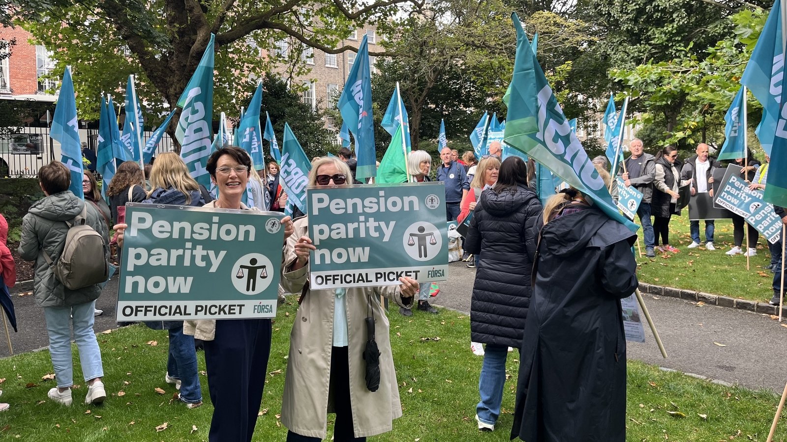 Fórsa withdraws school secretary and caretaker strike