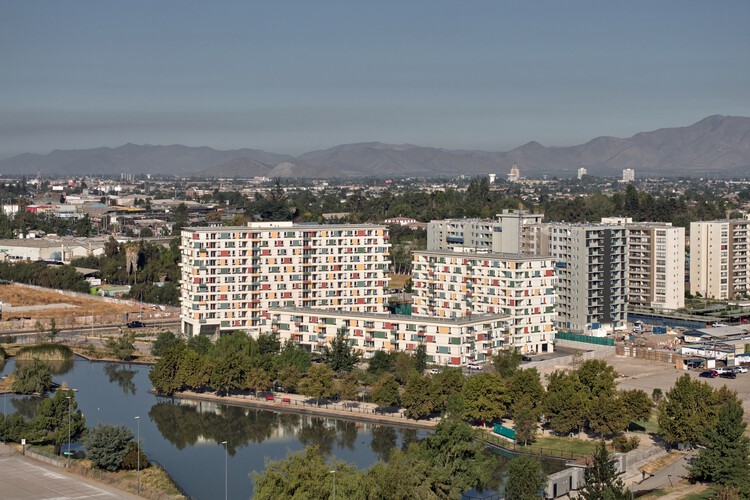 Lagoon View Residential Complex / Mobil Arquitectos + Álvaro Arancibia Arquitecto - Image 7 of 24