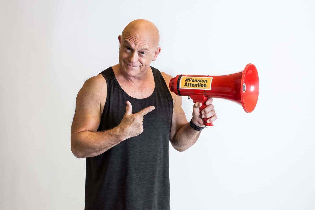 Ross Kemp urges people to strengthen their pension to ‘gain some serious pounds’ - London Evening Standard