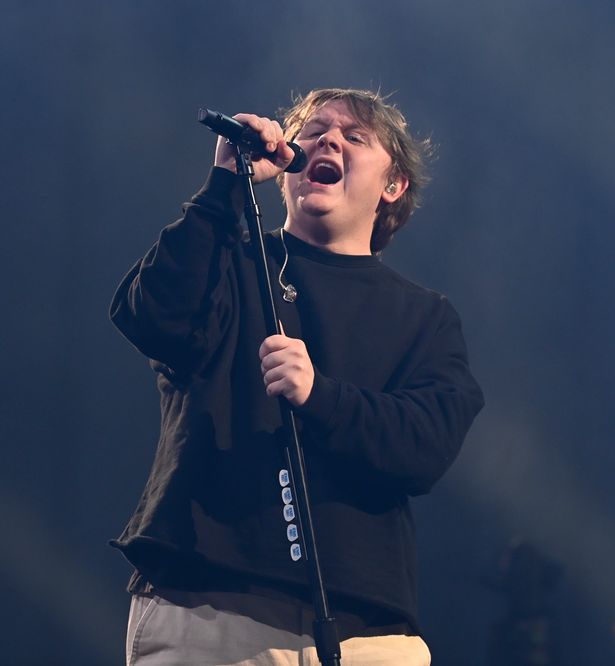 Lewis kicked off his Manchester gig with his new single Survive