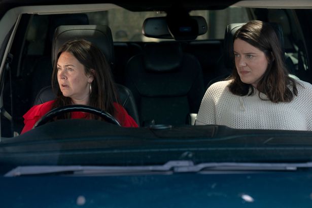 In Walford, Zoe Slater is left panicking leading to a discovery for her cousin Stacey Slater