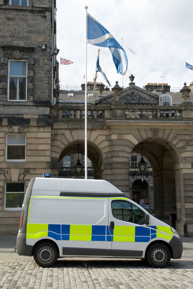 A police van in Edinburgh High Street. Taken with a Nikon D200.
