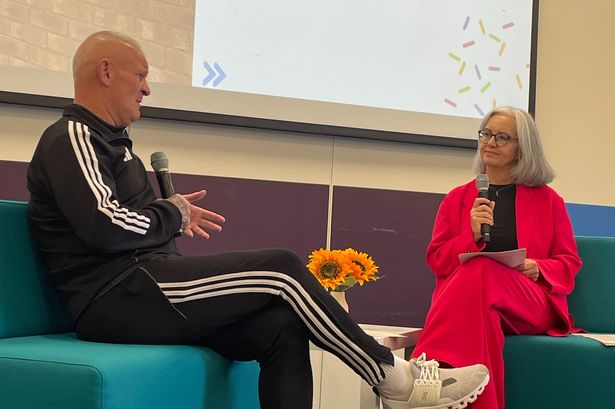 Dean Windass speaks with Caroline Flint, chair of Humber Teaching NHS Foundation Trust