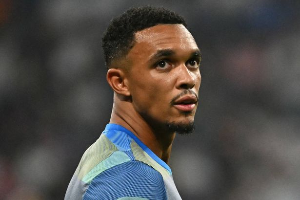 Trent Alexander-Arnold warms up before the match between Real Madrid and Osasuna