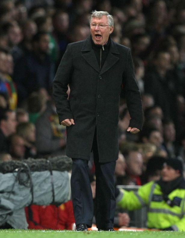 Alex Ferguson shouts on the sidelines