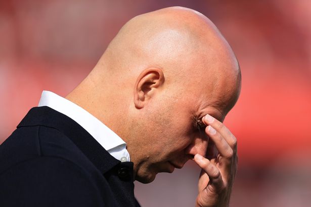 Liverpool head coach Arne Slot