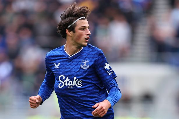 Merlin Rohl during the Premier League match between Everton and Aston Villa at Hill Dickinson Stadium. Photo by Robbie Jay Barratt - AMA/Getty Images