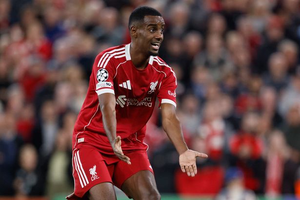 LIVERPOOL, ENGLAND - SEPTEMBER 17: Alexander Isak of Liverpool in action during the UEFA Champions League 2025/26 League Phase MD1 match between Liverpool FC and Atletico de Madrid at Anfield on September 17, 2025 in Liverpool, England. (Photo by Richard Sellers/Sportsphoto/Allstar via Getty Images)