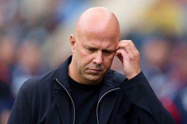 Liverpool head coach Arne Slot