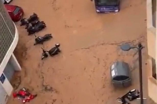 Urgent Red Alert over 'dangerous' rain