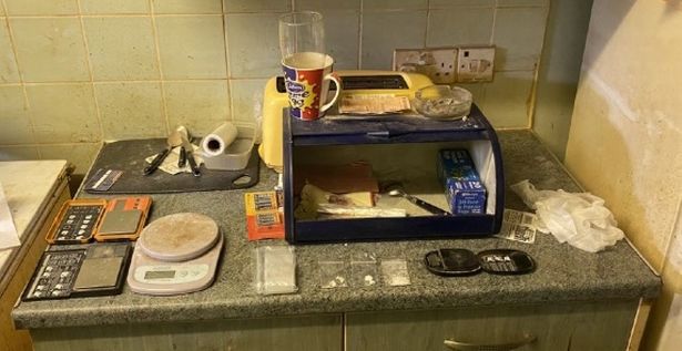 Scales and other drug paraphernalia found at Stephen Findley'address