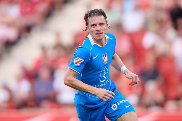 Conor Gallagher of Atletico de Madrid celebrates after scoring during the LaLiga EA Sports match between RCD Mallorca and Atletico Madrid. 