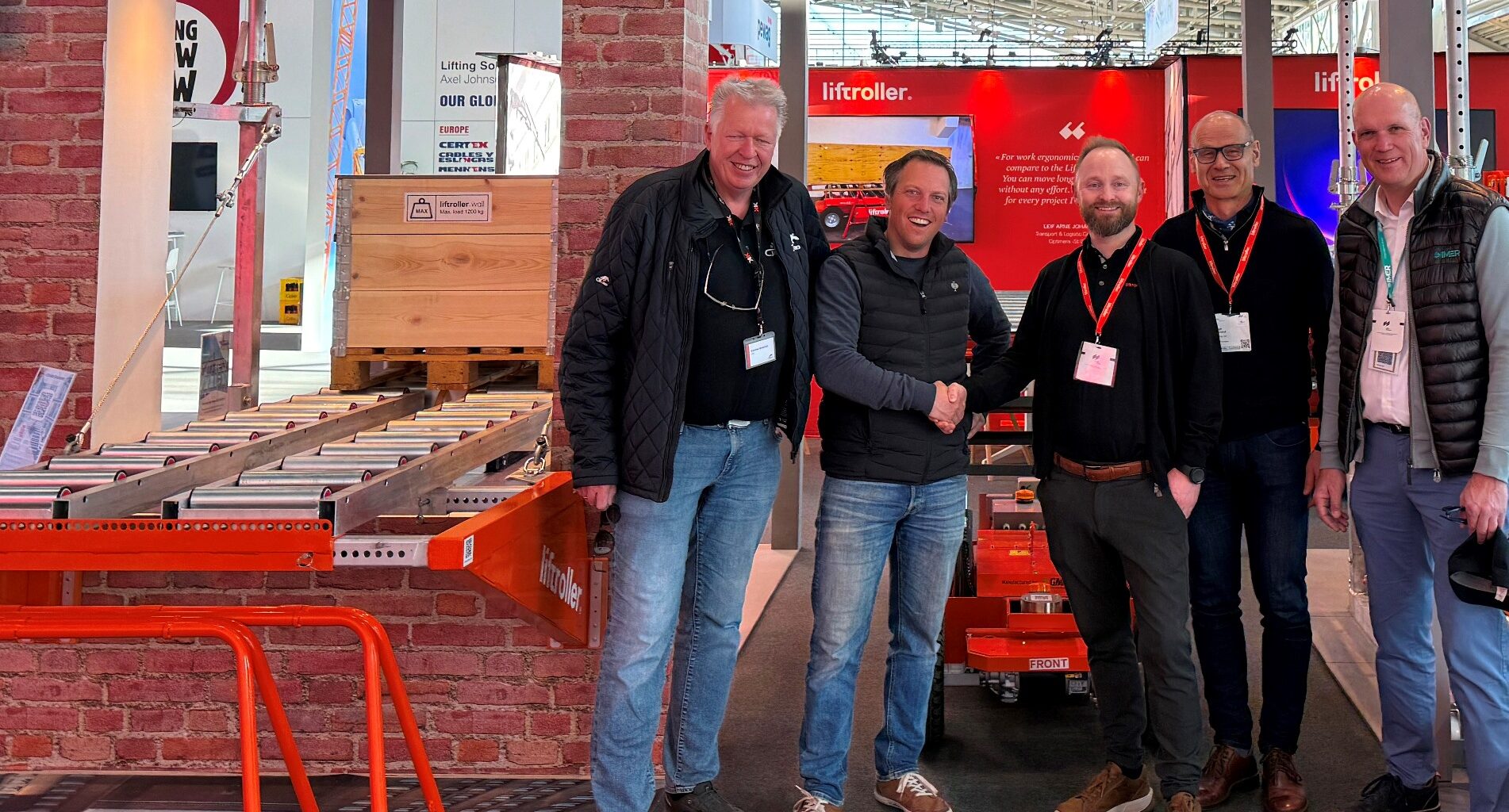 Liftroller moves into Germany | Vertikal.net