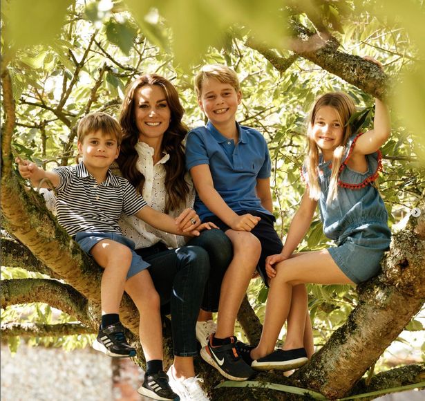 Princess of Wales mother’s day message on Instagram captioned: ‘Happy Mother’s Day from our family to yours ❤️’