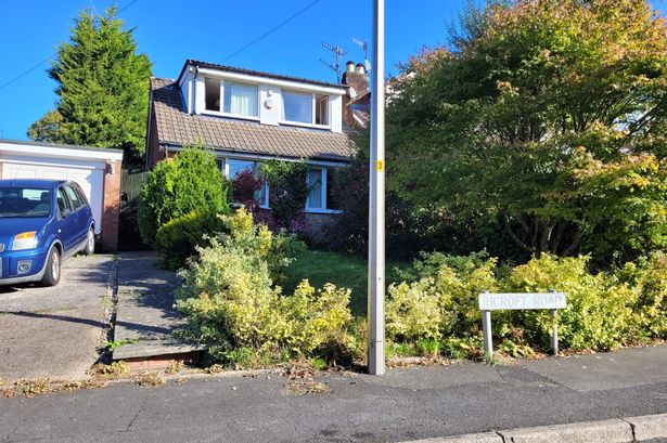 Crews were called out to a house fire on Ricroft Road, Compstall