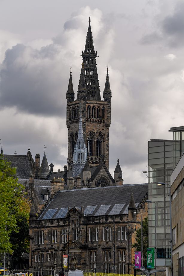  A general view of the tower of Glasgow University 
