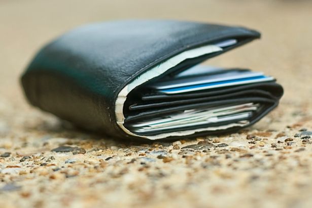 UK households warned not to stockpile cash over 'fear and rumour'