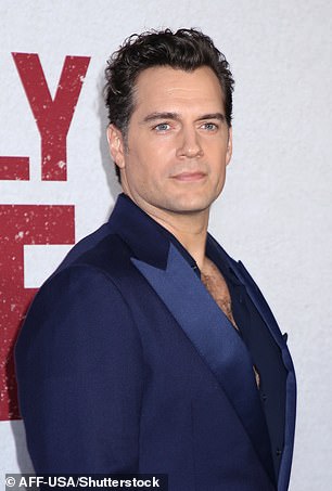 Henry Cavill is in third spot with odds of 8/1