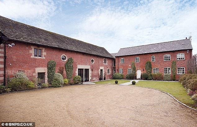 David and Victoria Beckham used to own a similarly glamourous country pile in the same neighborhood (Pictured)