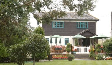 The venue was offered £1,080,000 and a guarantee of 100% occupancy for 12 months at the 22-bedroom hotel to house asylum seekers