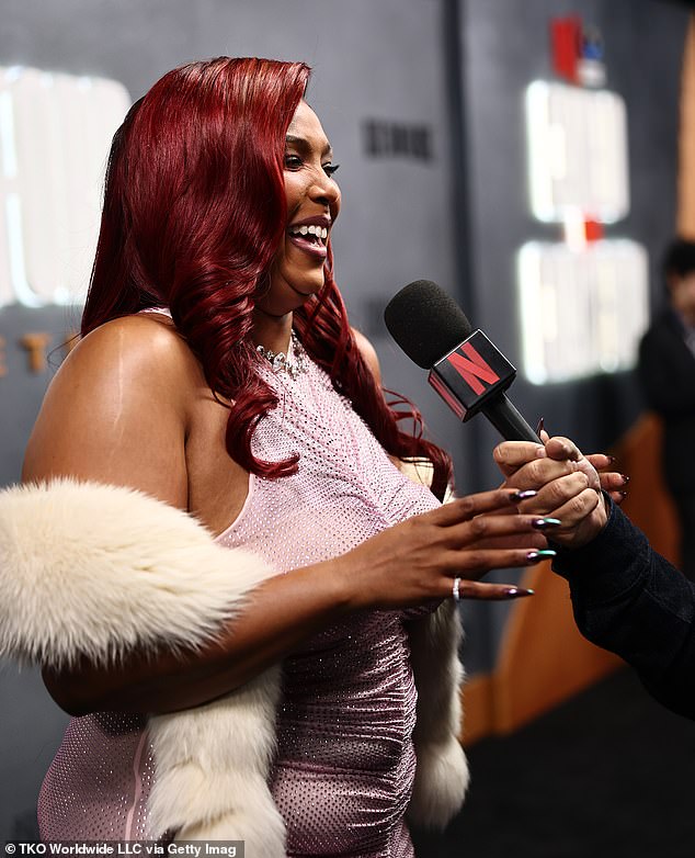 Lizzo rocked flaming red Old Hollywood curls for the star-studded night, which included the likes of Charlize Theron and Sofia Vergara