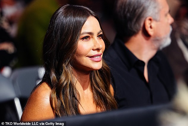 Vergara was also spotted in her seat