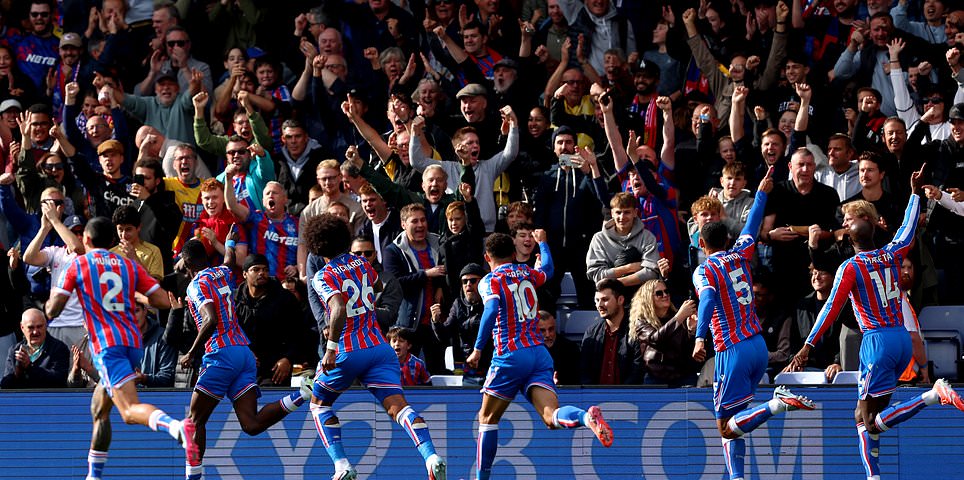 Premier League LIVE: Latest score, news and updates as Liverpool leave it late at Palace, Man City thrash Burnley and 10-man Chelsea losing
